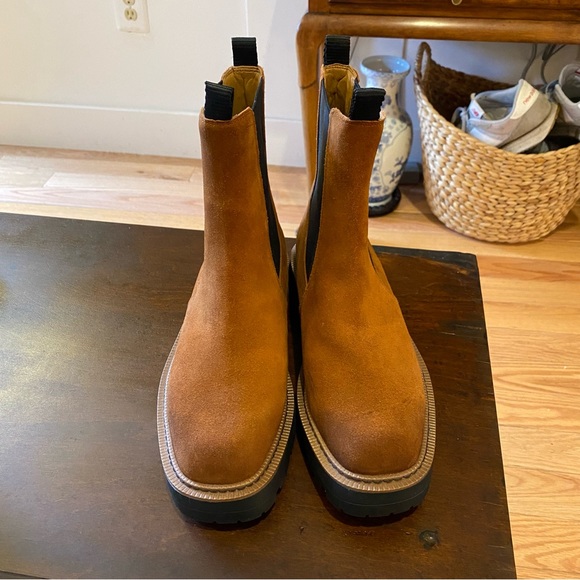 Sam Edelman Laguna Waterproof Lug Sole Chelsea Boot in Frontier Brown - Picture 2 of 5